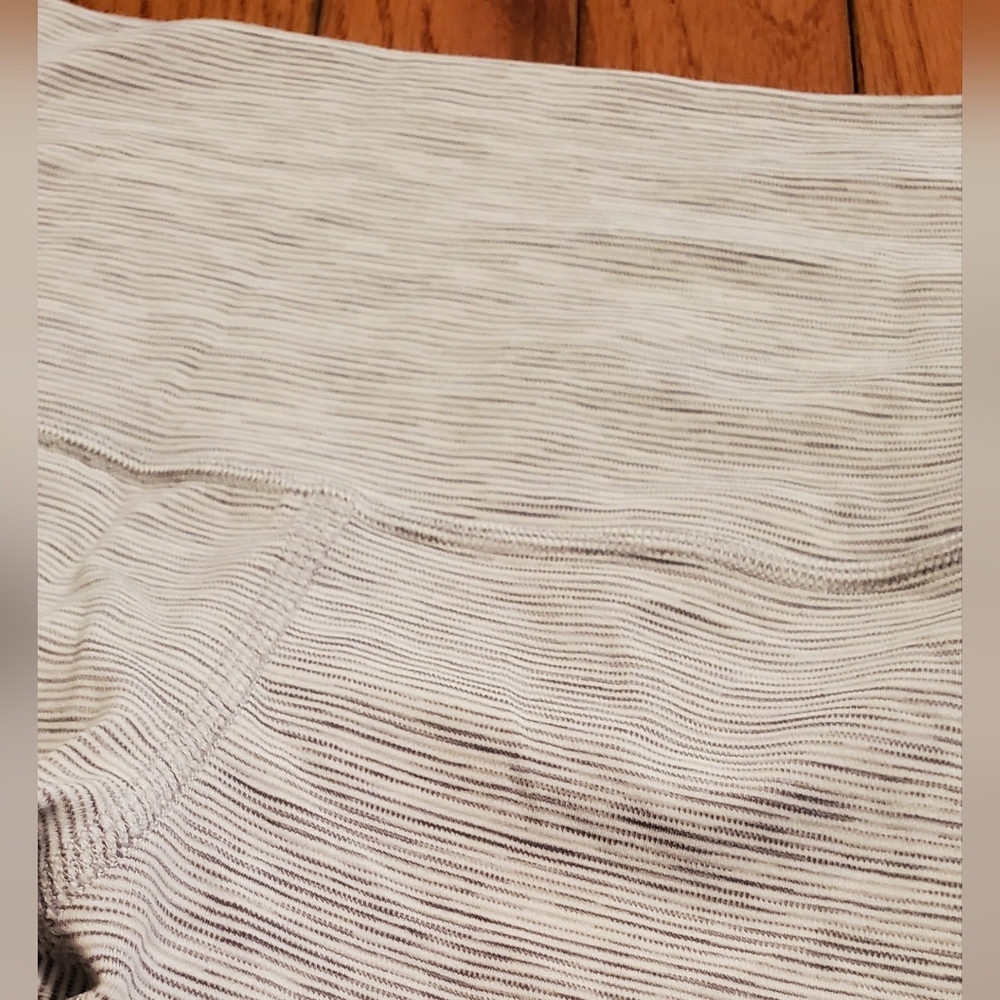 Lululemon Striped Yoga Pants 2 - Picture 10 of 11